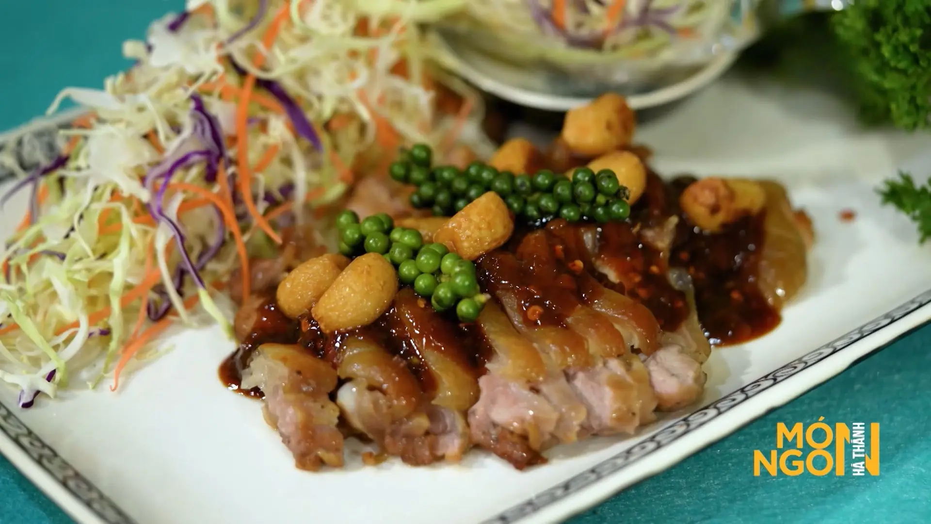 Bê sữa cháy tỏi tiêu xanh